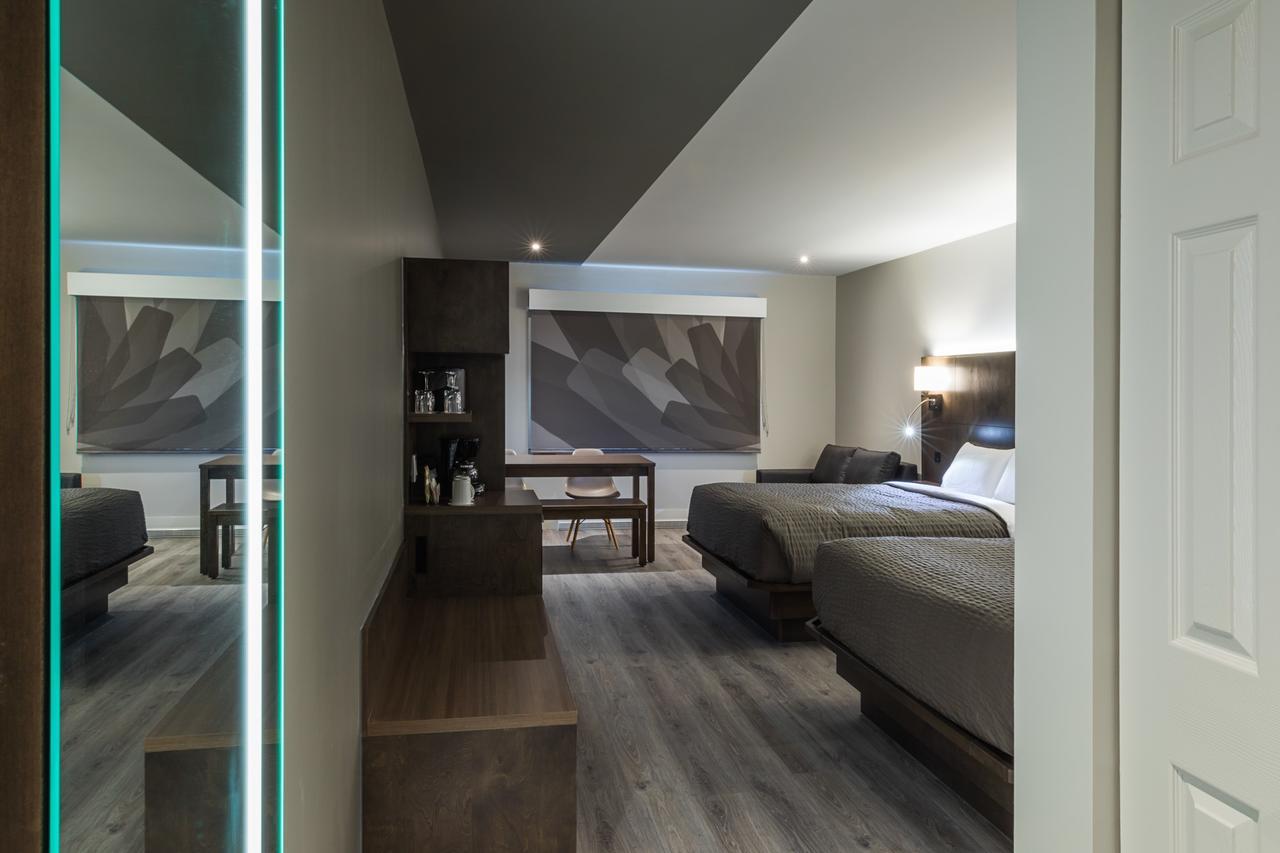 Hotel & Suites Normandin 莱维斯 外观 照片