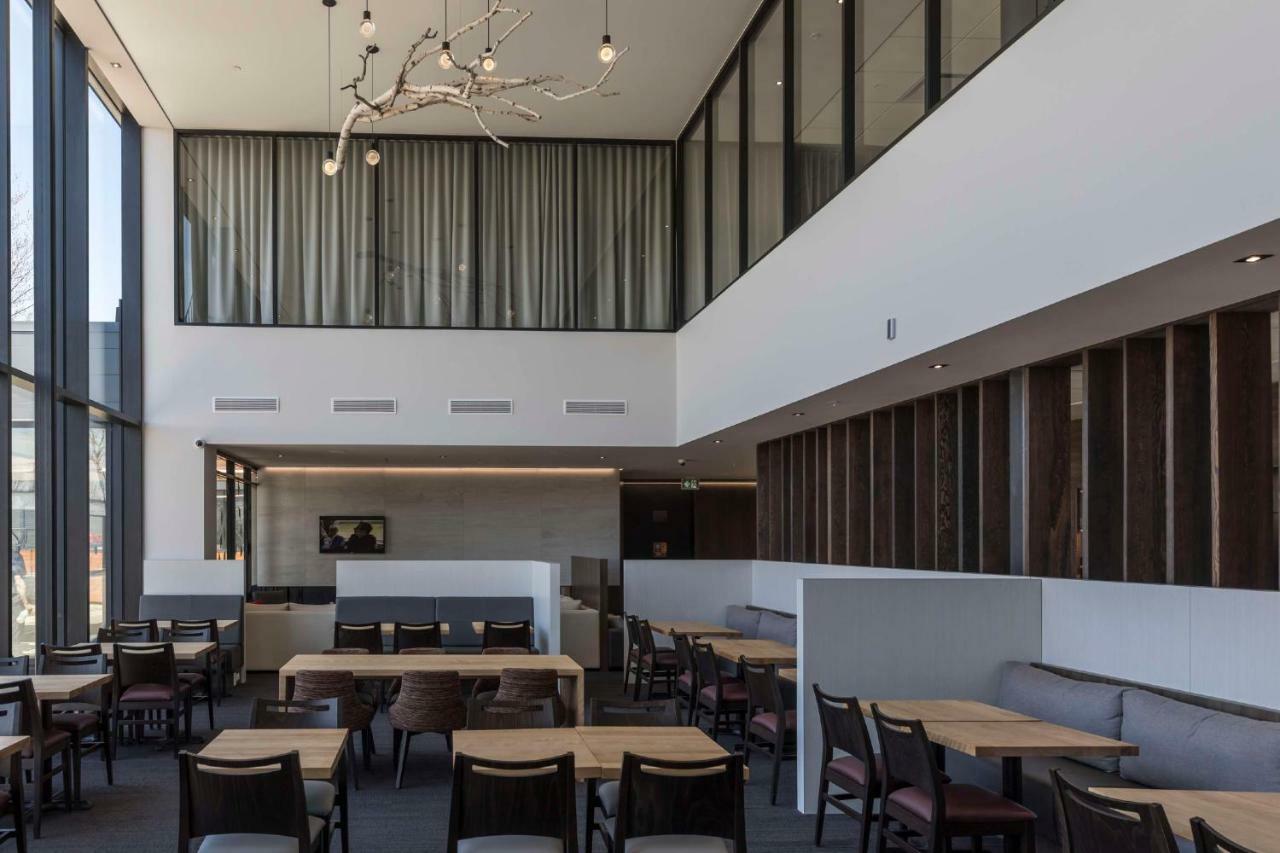 Hotel & Suites Normandin 莱维斯 外观 照片